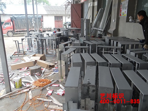 ����늾W(w��ng)���������F(xi��n)��